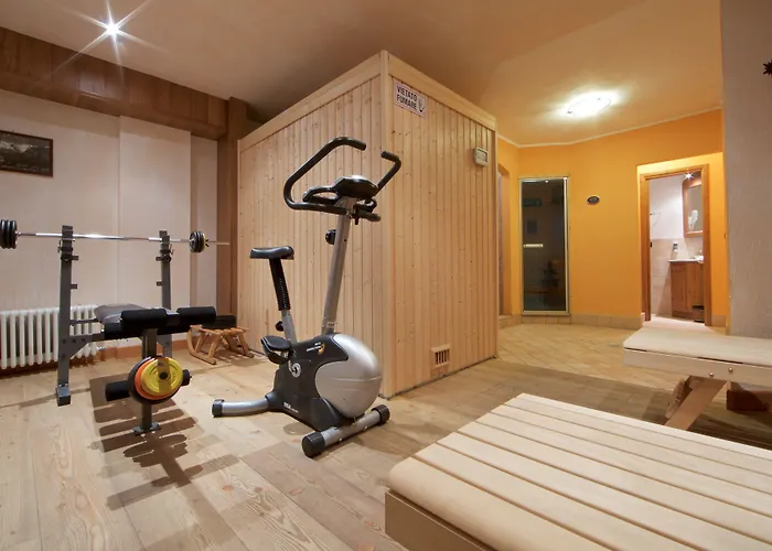 Croux 3* קורמאיור