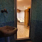 Ξενοδοχείο Croux 3*