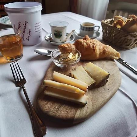 Отель Croux Курмайор