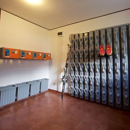 Croux Otel